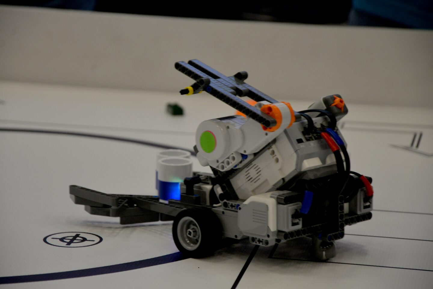 Robot